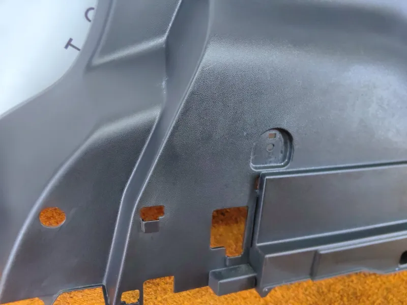 Обшивка багажника