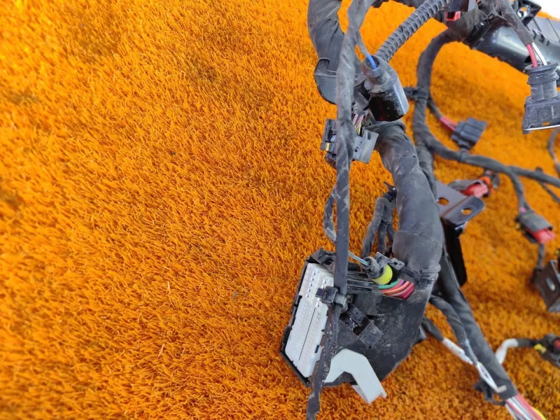 Проводка подкапотная