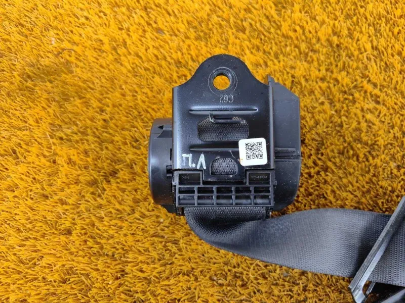 Ремень безопасности