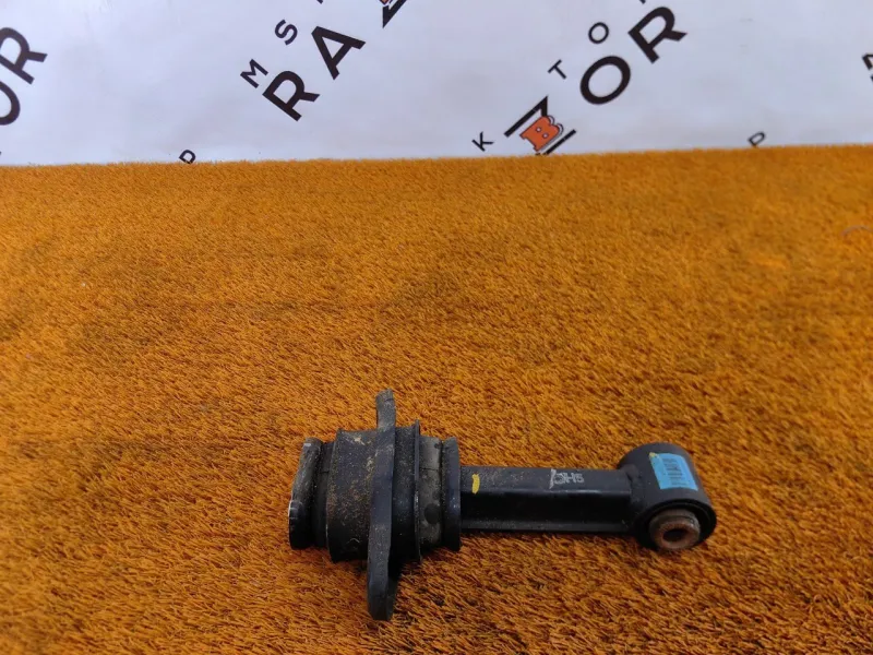 Подушка двигателя