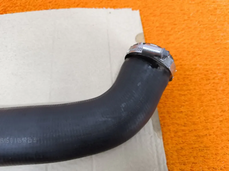 Патрубок интеркулера