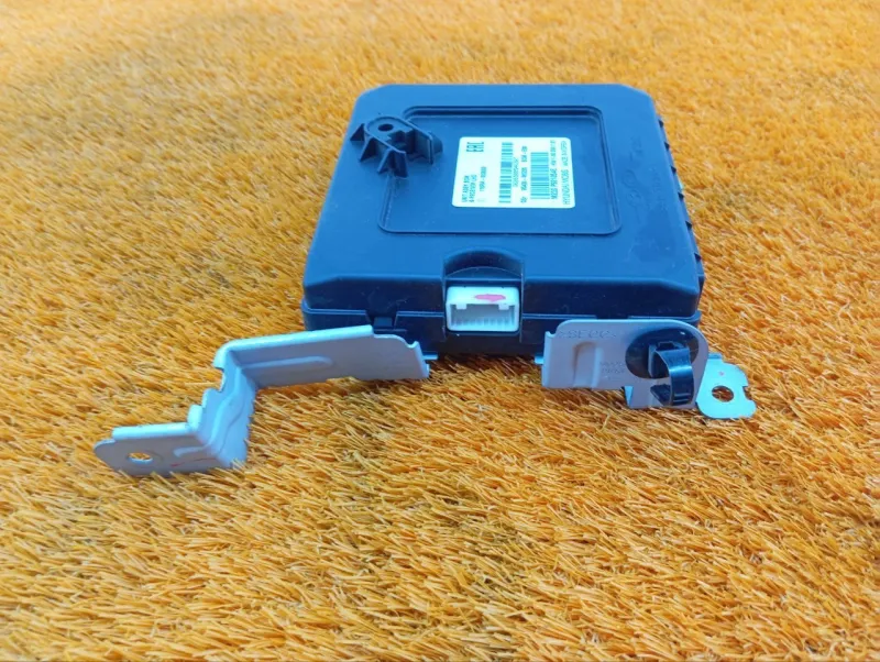 Блок управления центральным замком