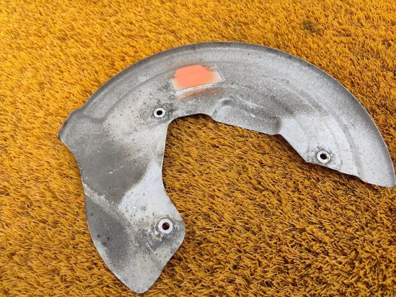 Пыльник тормозного диска