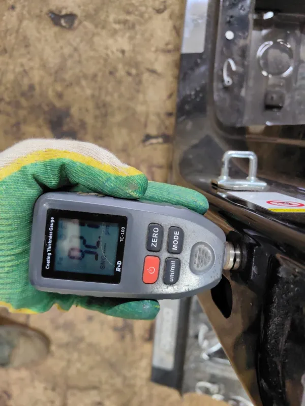 Порог с центральной стойкой