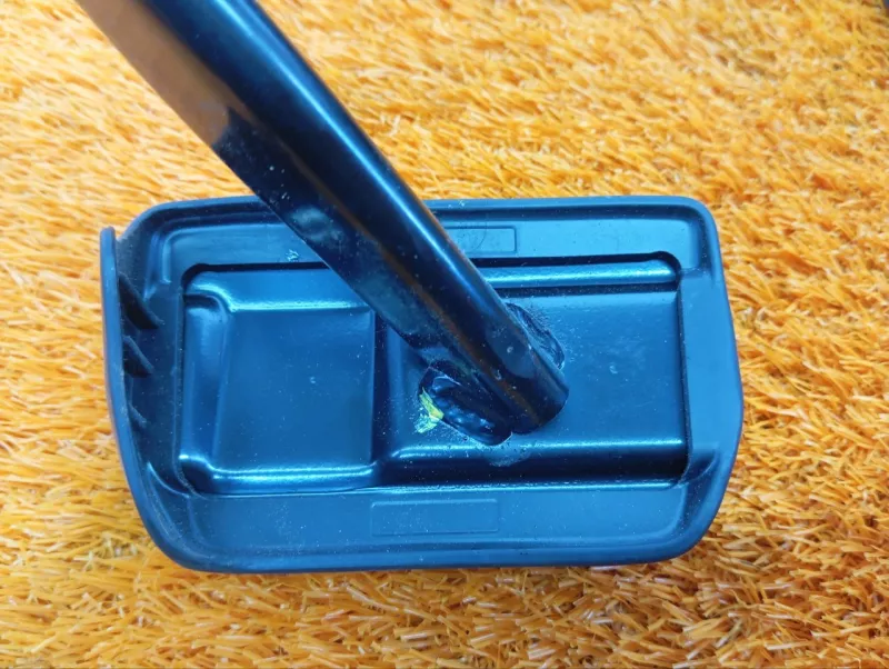 Педаль тормоза