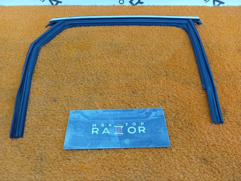 Уплотнитель стекла двери