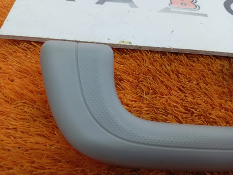 Ручка потолка