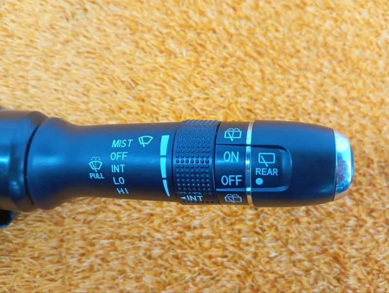 Подрулевой переключатель