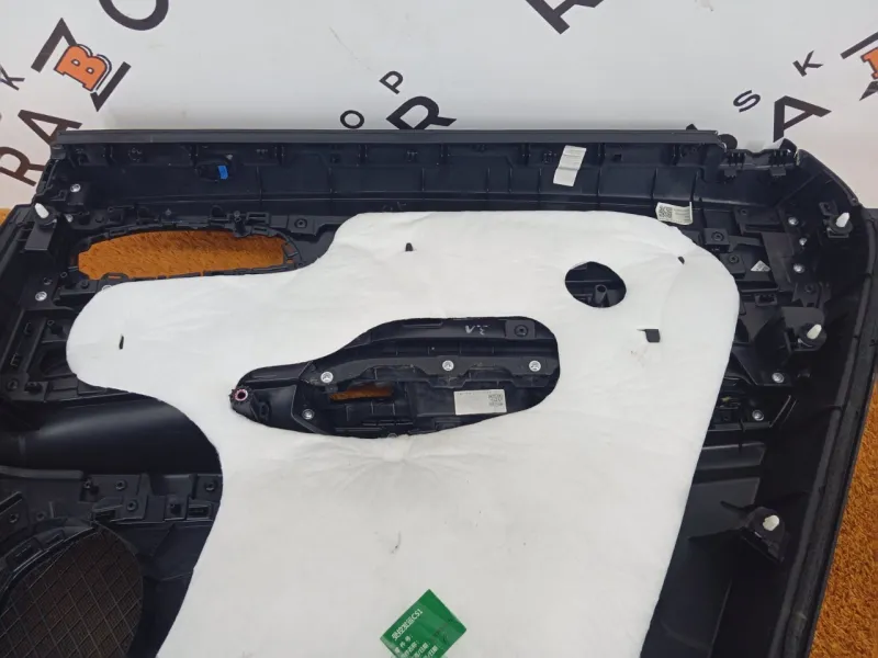 Обшивка двери