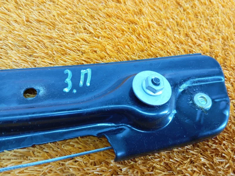 Стеклоподъемник