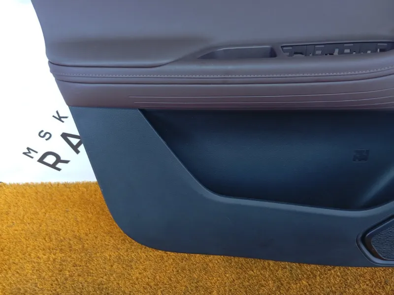 Обшивка двери