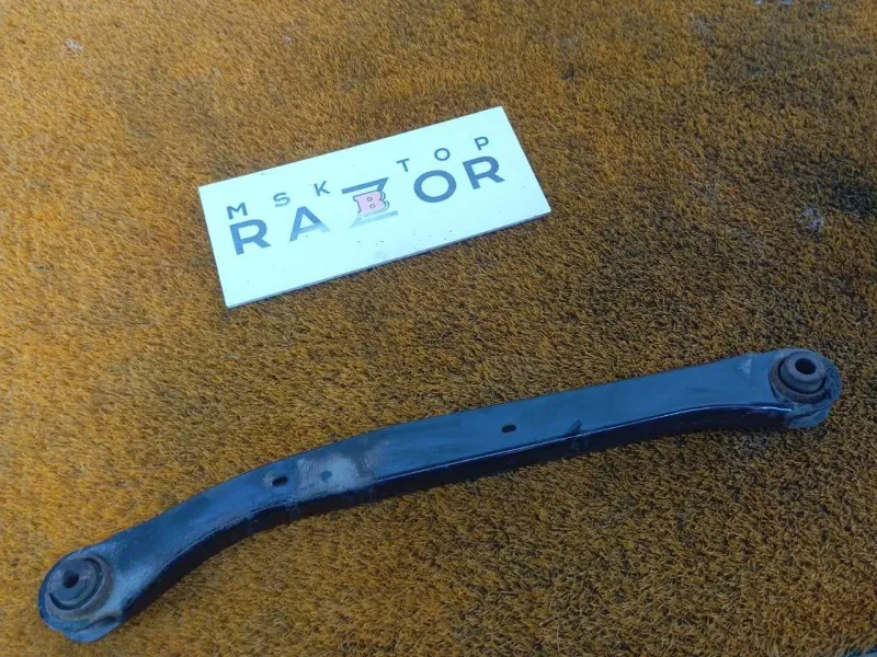 Рычаг подвески верхний