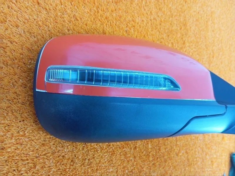 Зеркало боковое