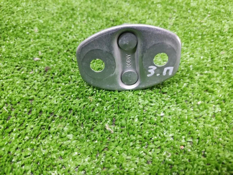 Ответная часть замка двери