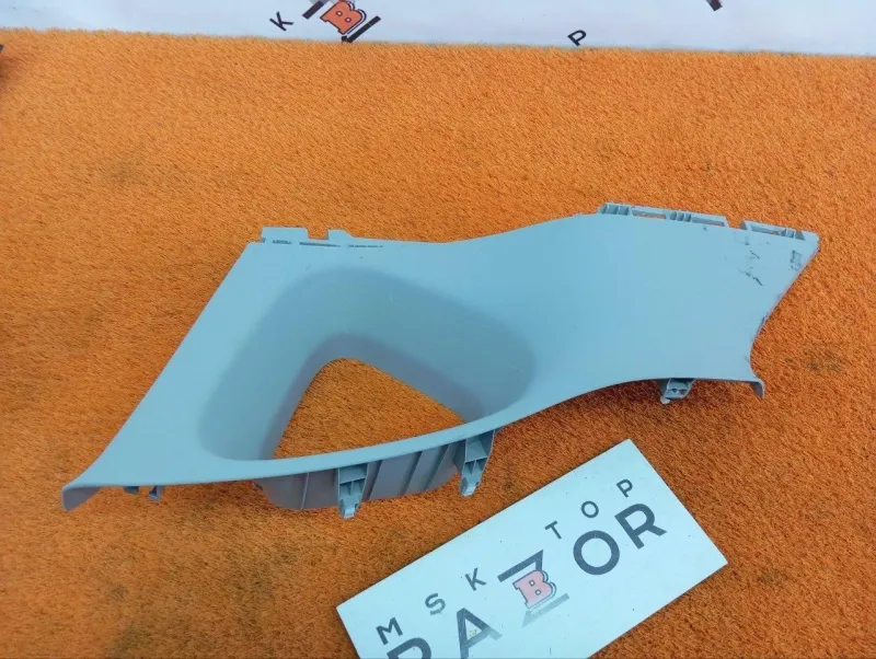 Накладка на стойку кузова