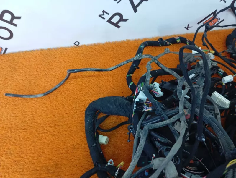 Проводка подкапотная