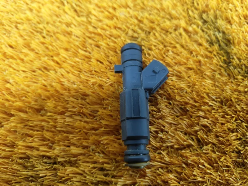 Форсунка топливная