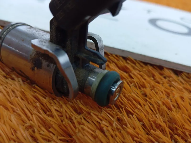 Форсунка топливная