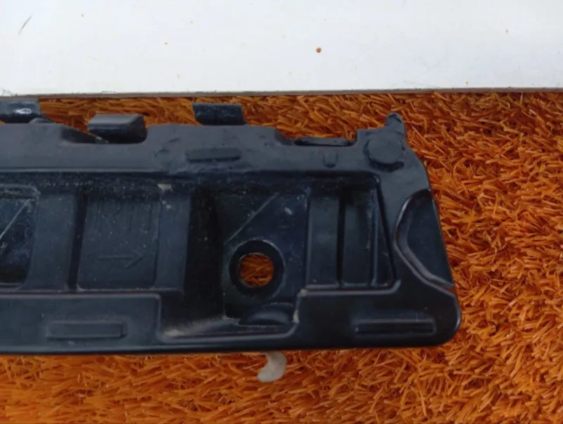 Крепление бампера