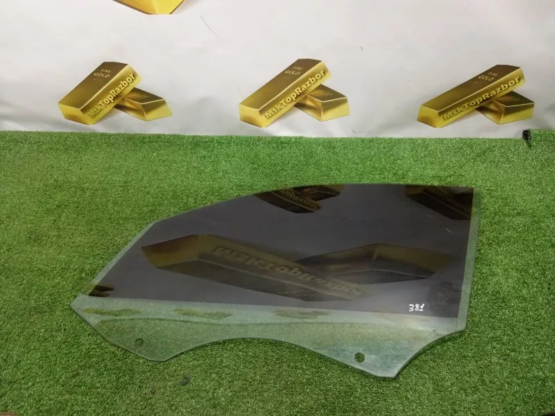 Стекло двери BMW X1 2010 51332990296 E84, переднее левое