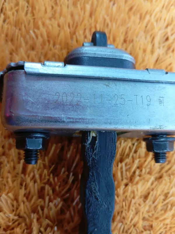 Ограничитель двери