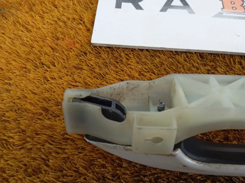 Ручка двери наружняя