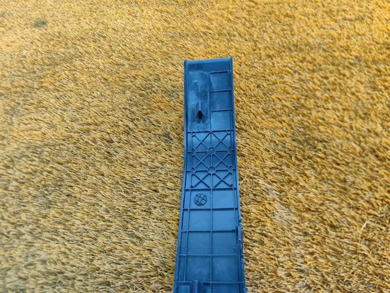 Обшивка багажника
