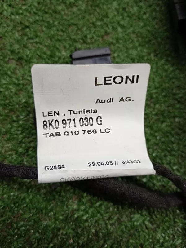 Проводка двери Audi A4 2008 8K0971030G B8, передняя левая