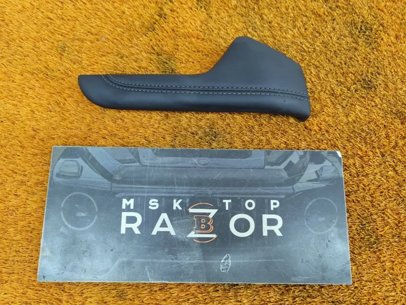 Накладка на торпедо