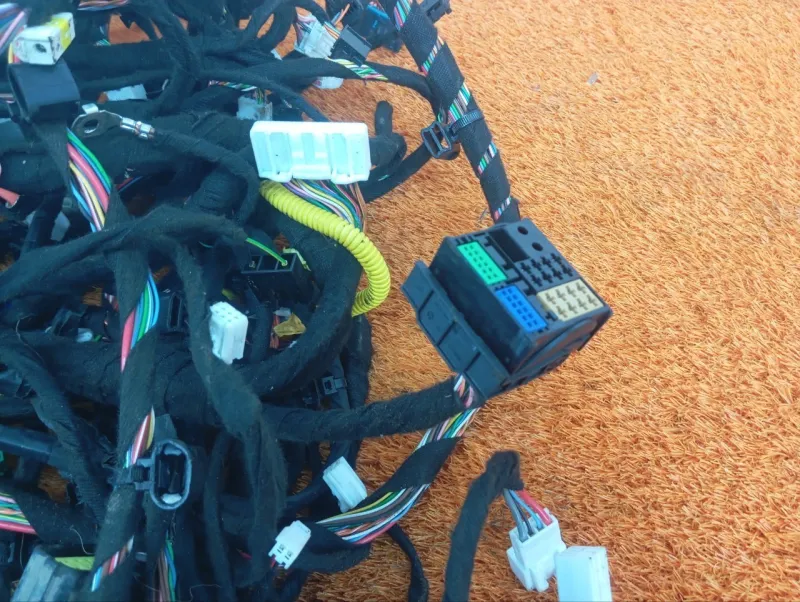 Проводка салона