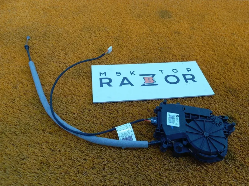 Доводчик двери багажника BMW X3 2018 16367210 G01 B47