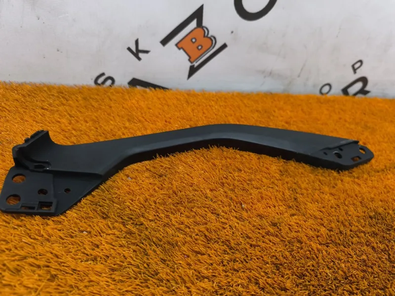 Кронштейн консоли