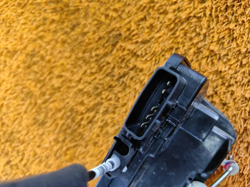 Замок двери