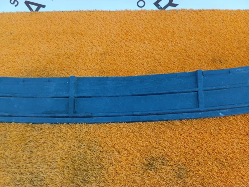 Усилитель бампера