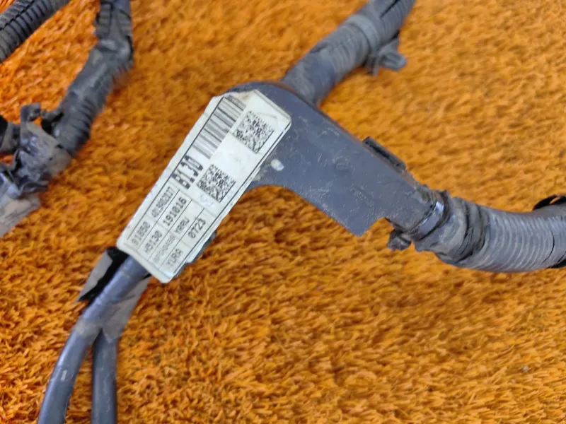 Клемма аккумулятора