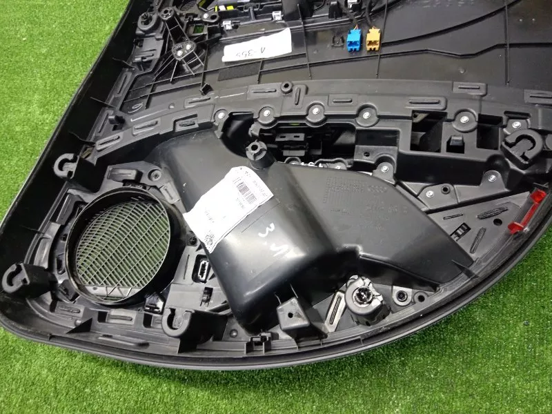 Обшивка двери