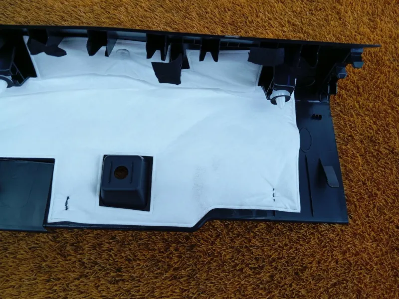 Накладка замка багажника