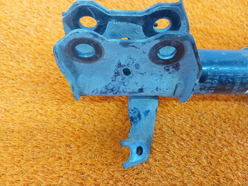 Стойка подвески