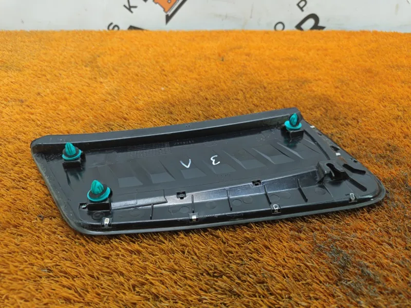 Накладка крыла