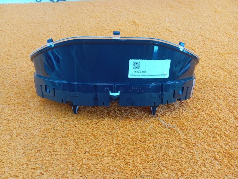 Панель приборов