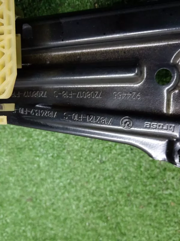 Стеклоподъемник BMW 5-Series 2011 51357182613 F10/F11, задний левый