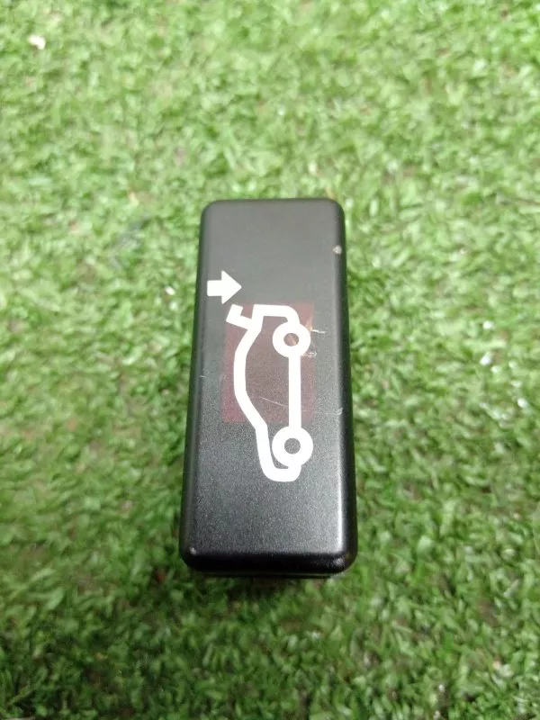 Кнопка открывания багажника BMW X6 2010 8375580 E71