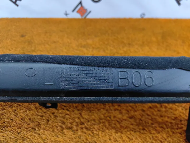 Воздуховод салона