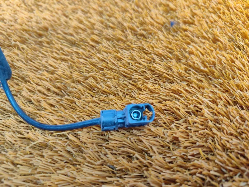 Электропроводка крышки багажника