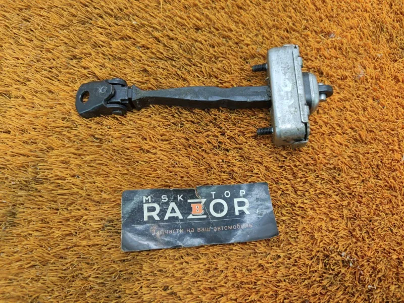 Ограничитель двери