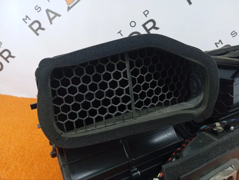 Отопитель салона