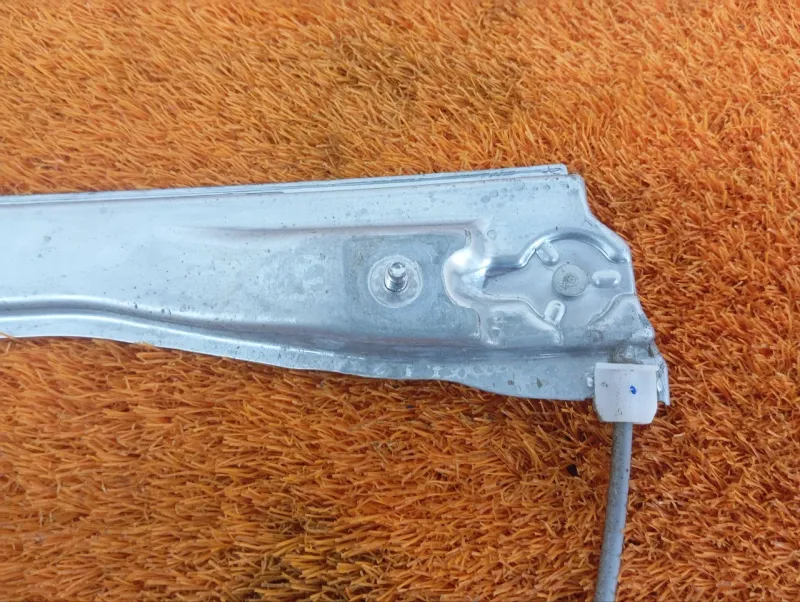 Стеклоподъемник