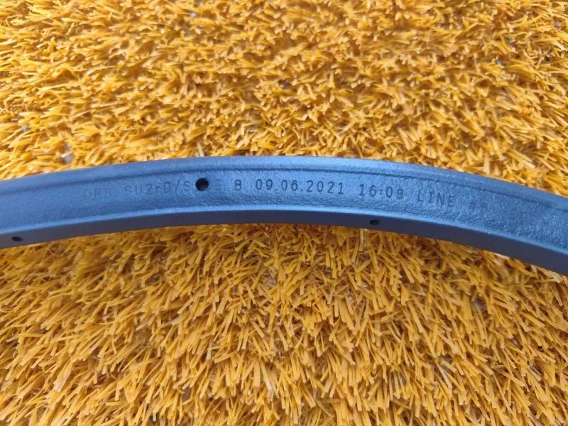 Уплотнитель двери