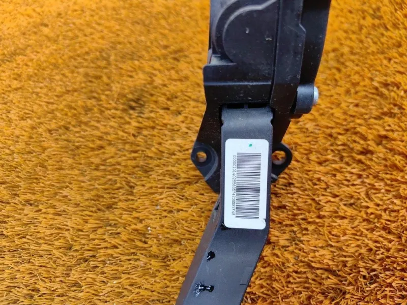 Педаль газа