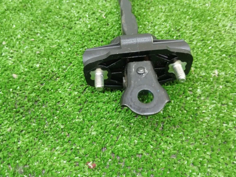 Ограничитель двери